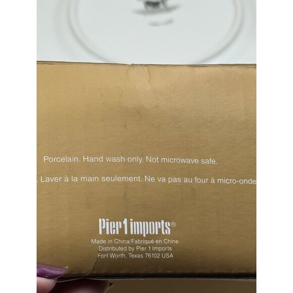 Set of 4 Pier 1 Martini Cocktail Dessert Plates Olive Porcelain Appetizer 7.5" - Picture 9 of 16